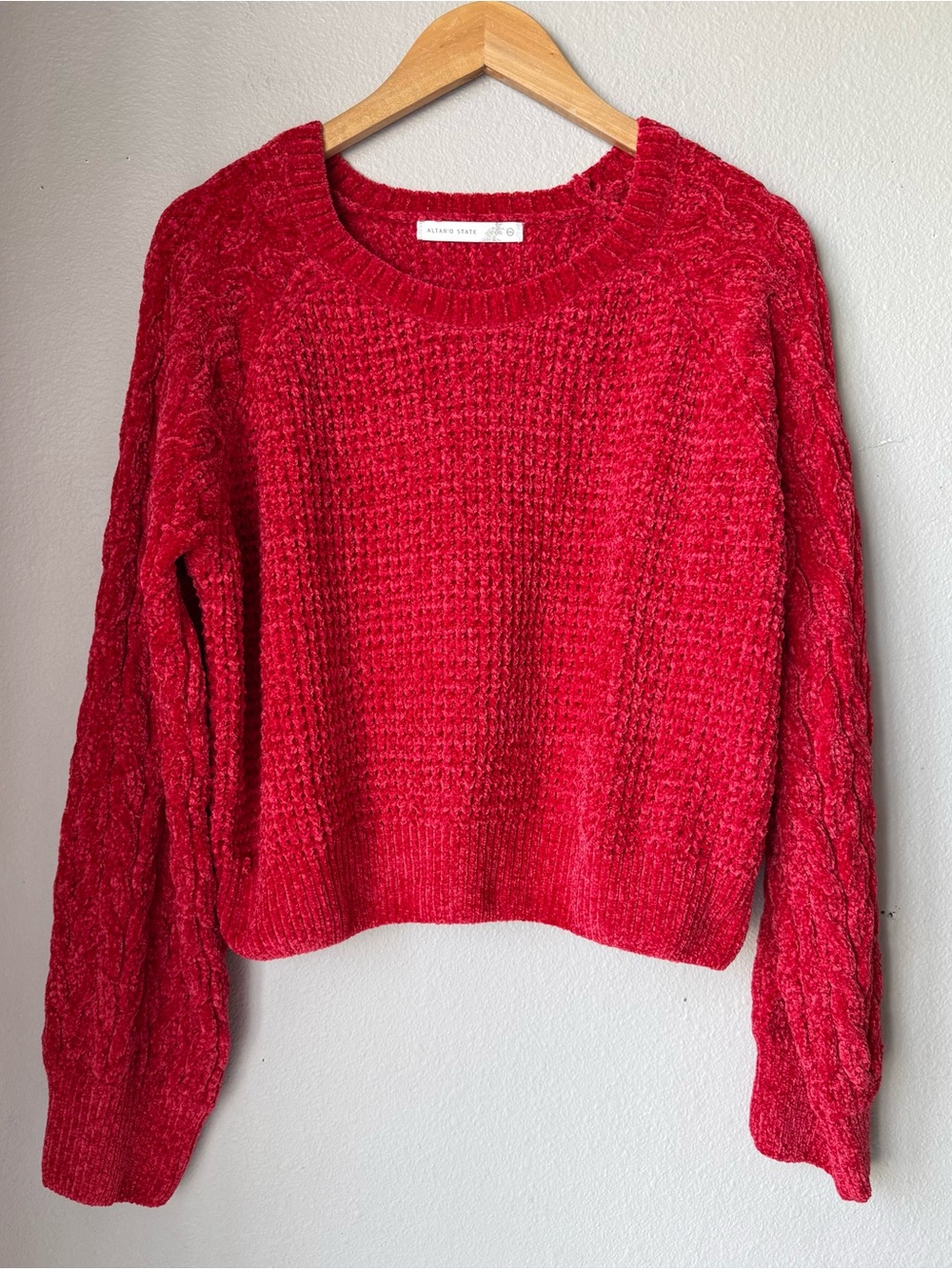 Altar’d State Cozy Red Chenille Crewneck Cable Sleeve Sweater Women’s Size 2XL